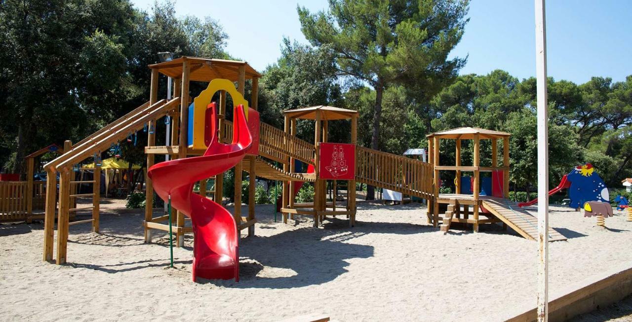 Mobile Home Starfish IV Camp Biograd Biograd Na Moru Eksteriør bilde