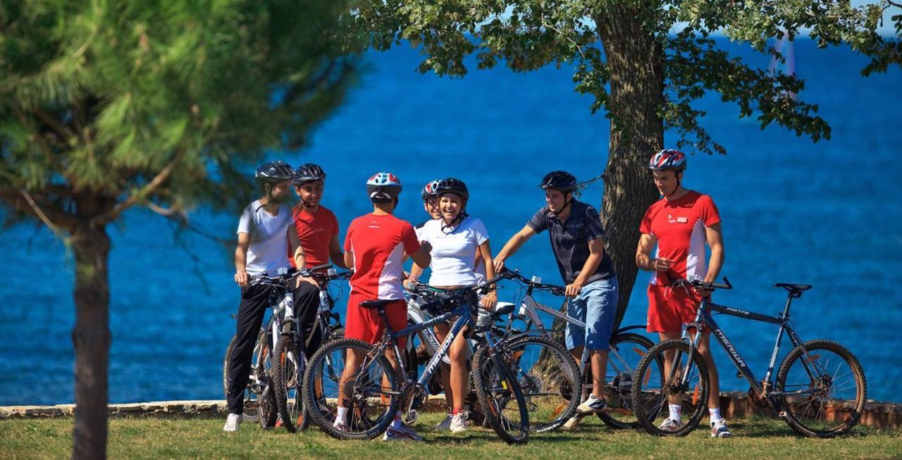 Mobile Home Starfish IV Camp Biograd Biograd Na Moru Eksteriør bilde